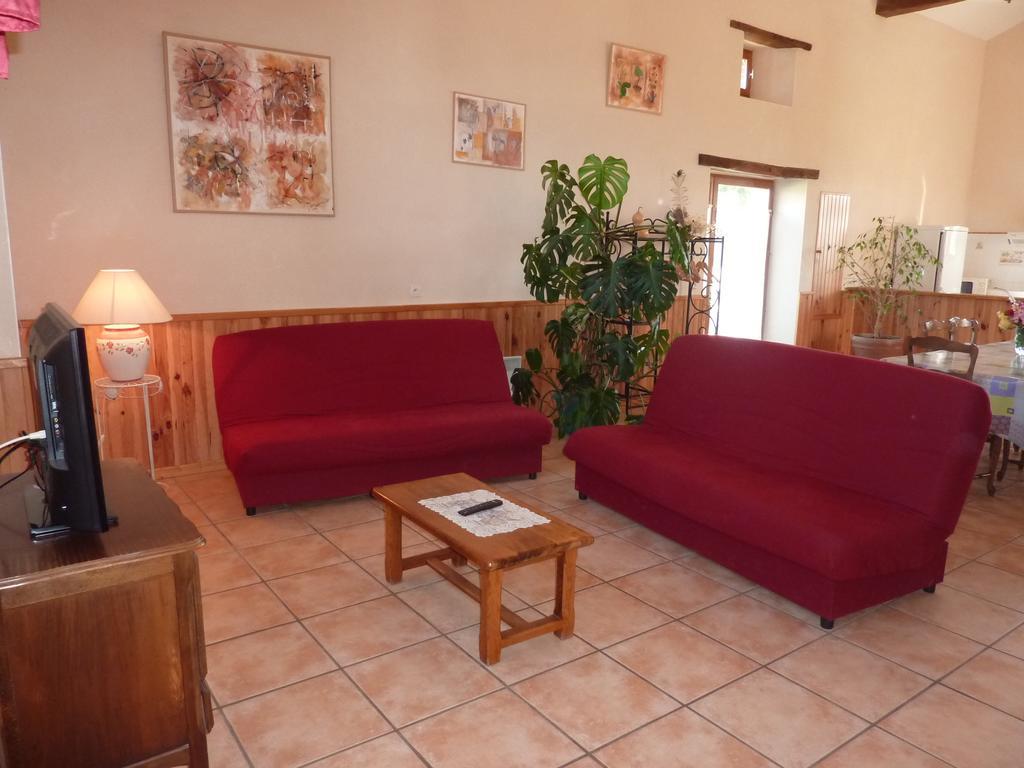 Gîte de l'Ivronnière La Ronde  Esterno foto